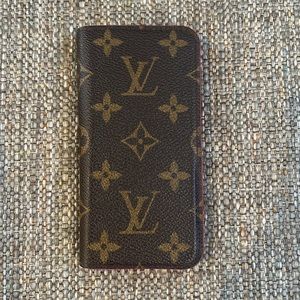 AUTHENTIC LOUIS VUITTON iPhone 6/7/8/SE Folio Smartphone case